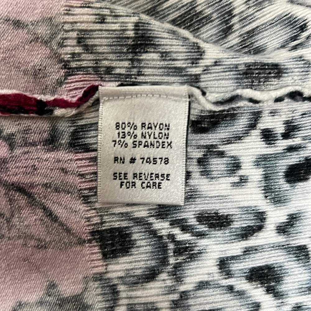 Cache sweater - Picture 7 of 8